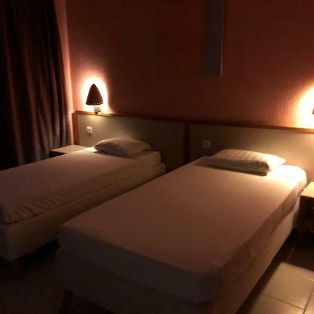 Hotel De L'Ocean Saint-Paul-lès-Dax Eksteriør bilde